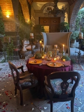 Enclavada en un entorno de ensueño, la Ex Hacienda San Agustín ofrece una experiencia inolvidable para parejas que buscan una velada única. - Ex Hacienda San Agustín
