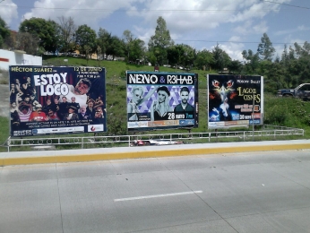 3ra sección de Lomas del Marmol , medidas 4m de base X 3m de alto  Costo $3000.°° - Maple Publicidad...