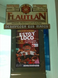 Publicidad en el Tec de Monterrey pantallas tamaño tabloide, con publicidad rotativa - Maple Publici...