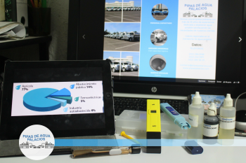 Nuestro laboratorio de calidad movil, monitoreamos y analizamos el agua que suministramos para garan...