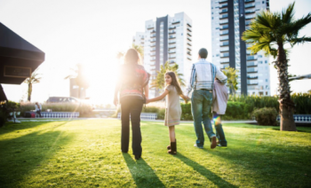 Vivir en una comunidad segura en la que cada área residencial está totalmente cuidada con accesos co...