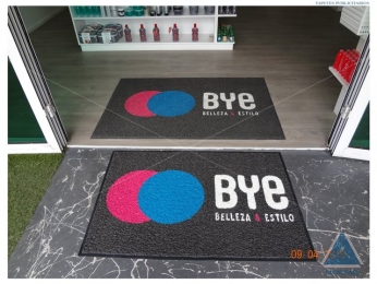 Elaboración de Tapetes personalizados para Salones de Belleza - Morsar Tapetes Publicitarios - Puebl...