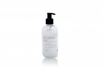 HYALURONIC ACID
- Se puede utilizar desde los 11 años de edad.
- Indicado para todo tipo de piel.
...