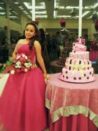 Elige tu pastel conforme los colores de tu fiesta. - The Little Bakery House - Tienda de Pasteles - ...